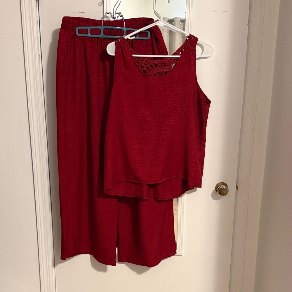 Red Two-Piece Knit Tank and Wide-Leg Pants Set